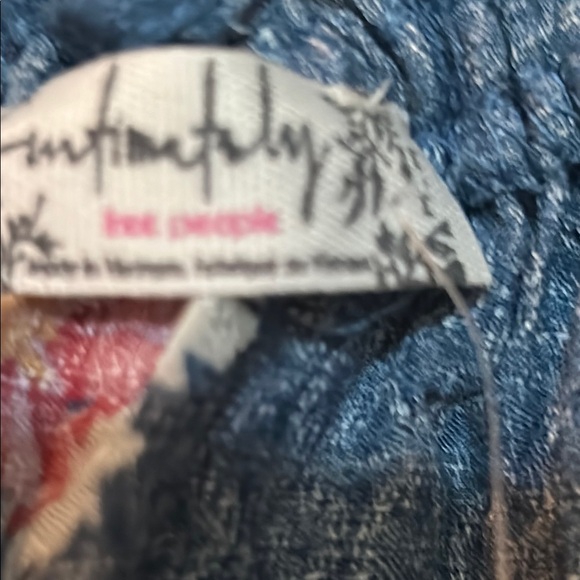 Floral and Striped Sleeveless Dress - Picture 4 of 5